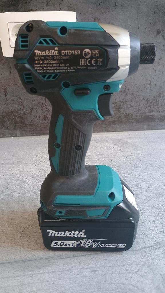 Makita DTD153 Visseuse à choc- 18 V - Brushless avec bat 5Ah, Enlèvement ou Envoi, Neuf