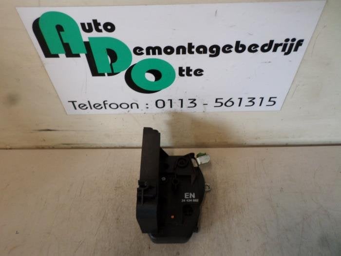 Deurslot Mechaniek 2Deurs links van een Opel Combo (Combo 02, Gebruikt, -, -, Opel