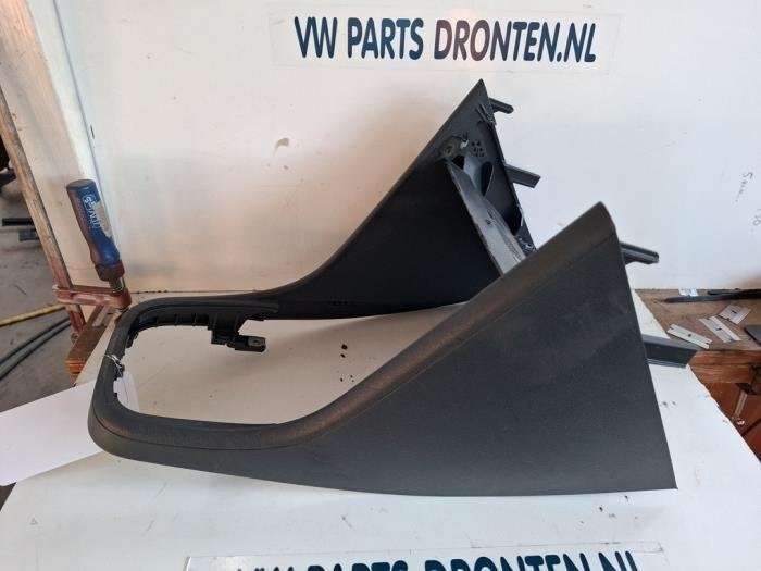 Middenconsoles van een Volkswagen Polo, Gebruikt, -, Volkswagen, -