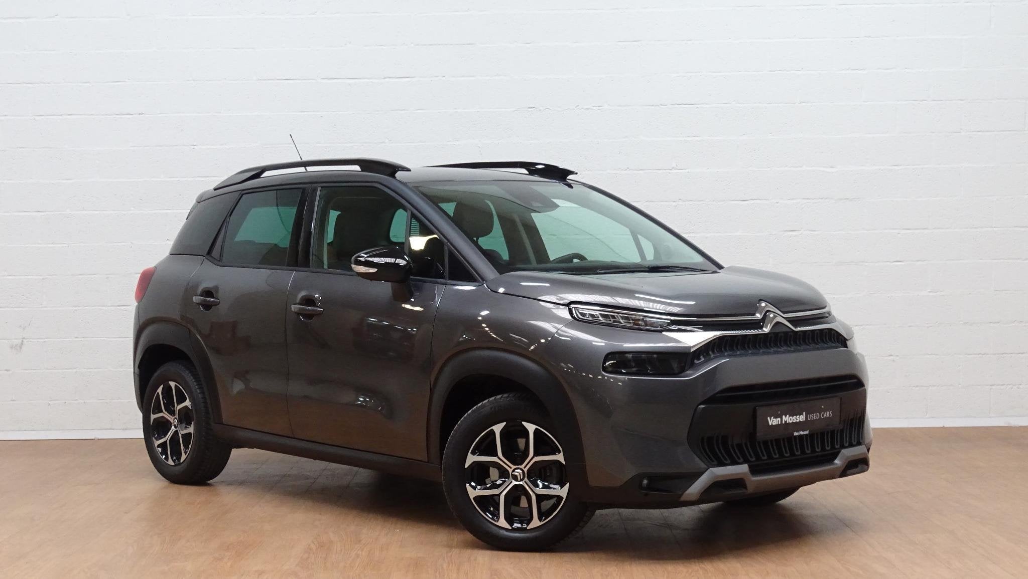 Citroen C3 Aircross 1.2T Shine automaat, Auto's, Citroën, Zwart, 5 zetels, 3 cilinders, 131 pk