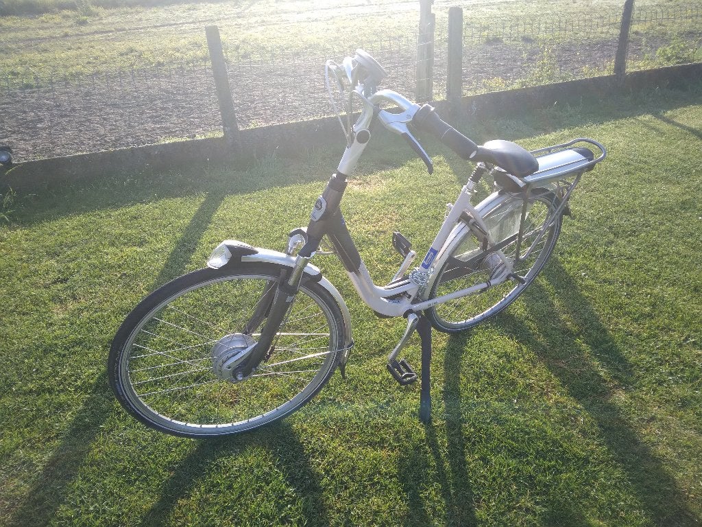 Vélo Gazelle avec batterie cassée, Vélos & Vélomoteurs, Enlèvement, Utilisé, Gazelle