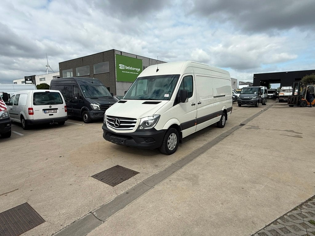 Mercedes-Benz Sprinter 319 (Numéro de stock 01043), Autos, Camionnettes & Utilitaires, Achat, 2987 cm³, Euro 6, Entreprise