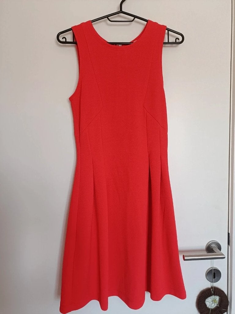 Robe rouge Pimkie à réparer – taille 36, Enlèvement ou Envoi, Porté, Taille 36 (S), Rouge