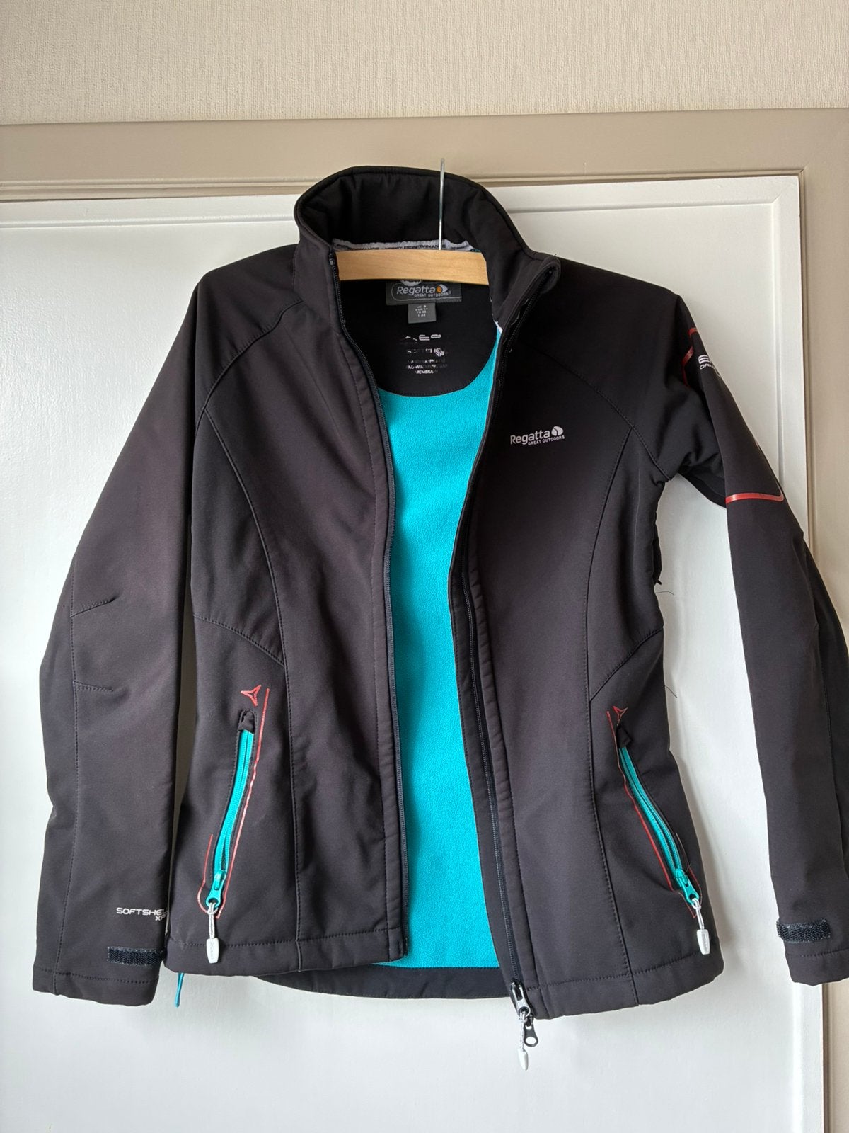 Regatta softshell dames maat 34, Kleding | Dames, Zwart, Overige typen, Ophalen of Verzenden, Zo goed als nieuw