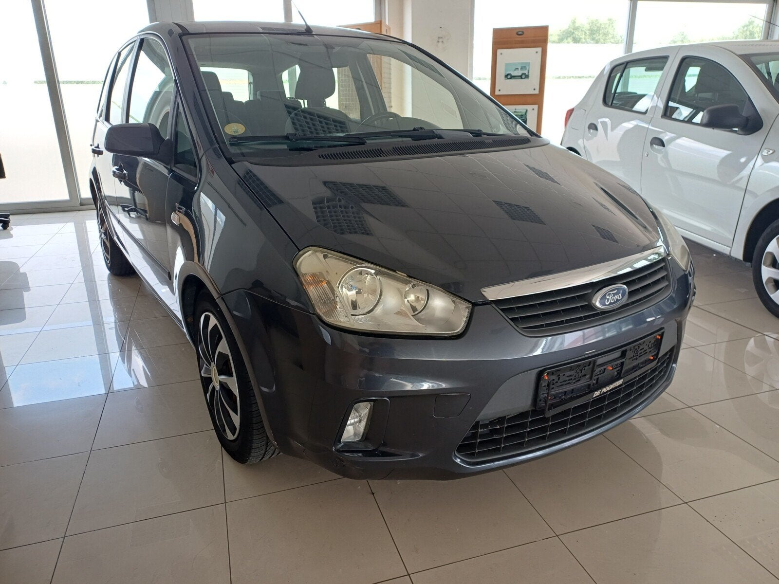 Ford Focus C-Max 1560cc diesel – airco + trekhaak, Auto's, Focus, Gebruikt, 65 kW, Particulier