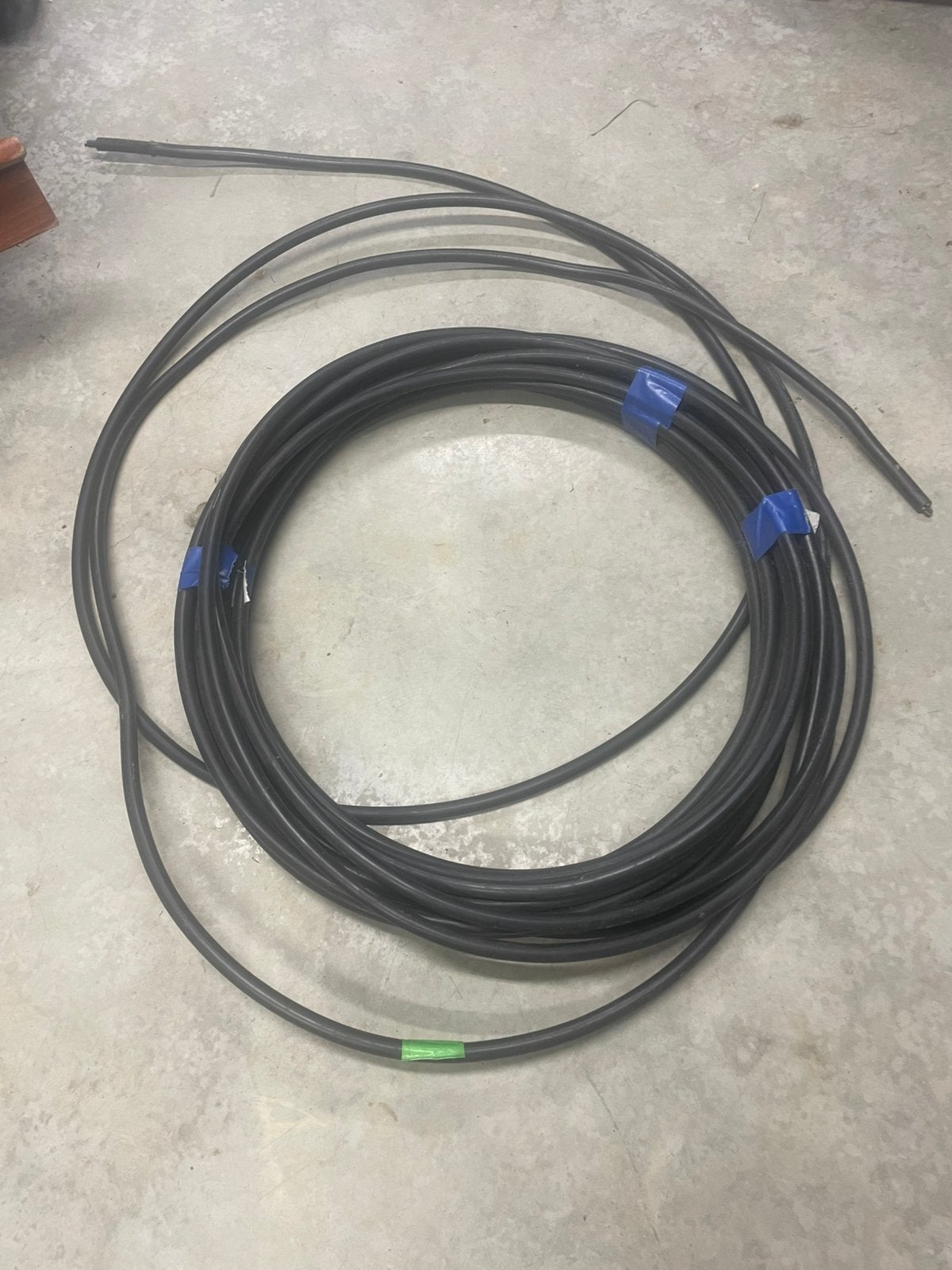 31 lm EXVB 5G6, Audio, Tv en Foto, Audiokabels en Televisiekabels, Ophalen, Zo goed als nieuw