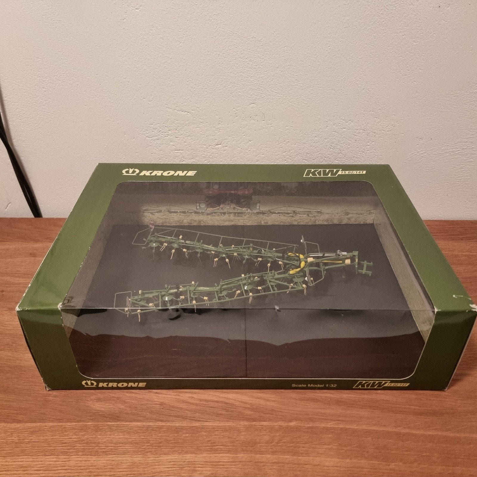 Passe-temps universels Krone KW 15.02/14T, Enlèvement ou Envoi, Comme neuf, Tracteur et Agriculture, Universal Hobbies