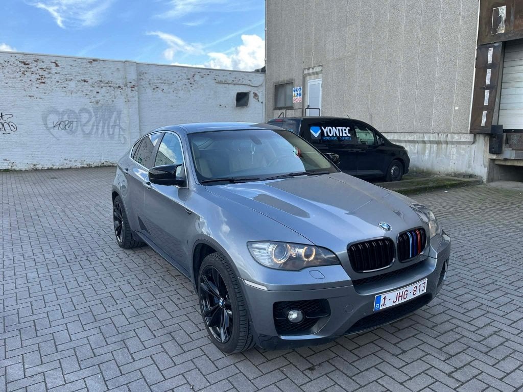 BMW X6 50i 4.4 V8 Xdrive Automaat LICHTE-VRACHT, Auto's, BMW, Automaat, 4395 cc, Bedrijf, Navigatiesysteem
