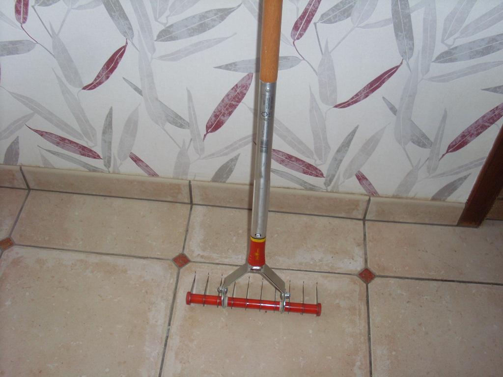 rateau scarificateur à main, Enlèvement, Comme neuf