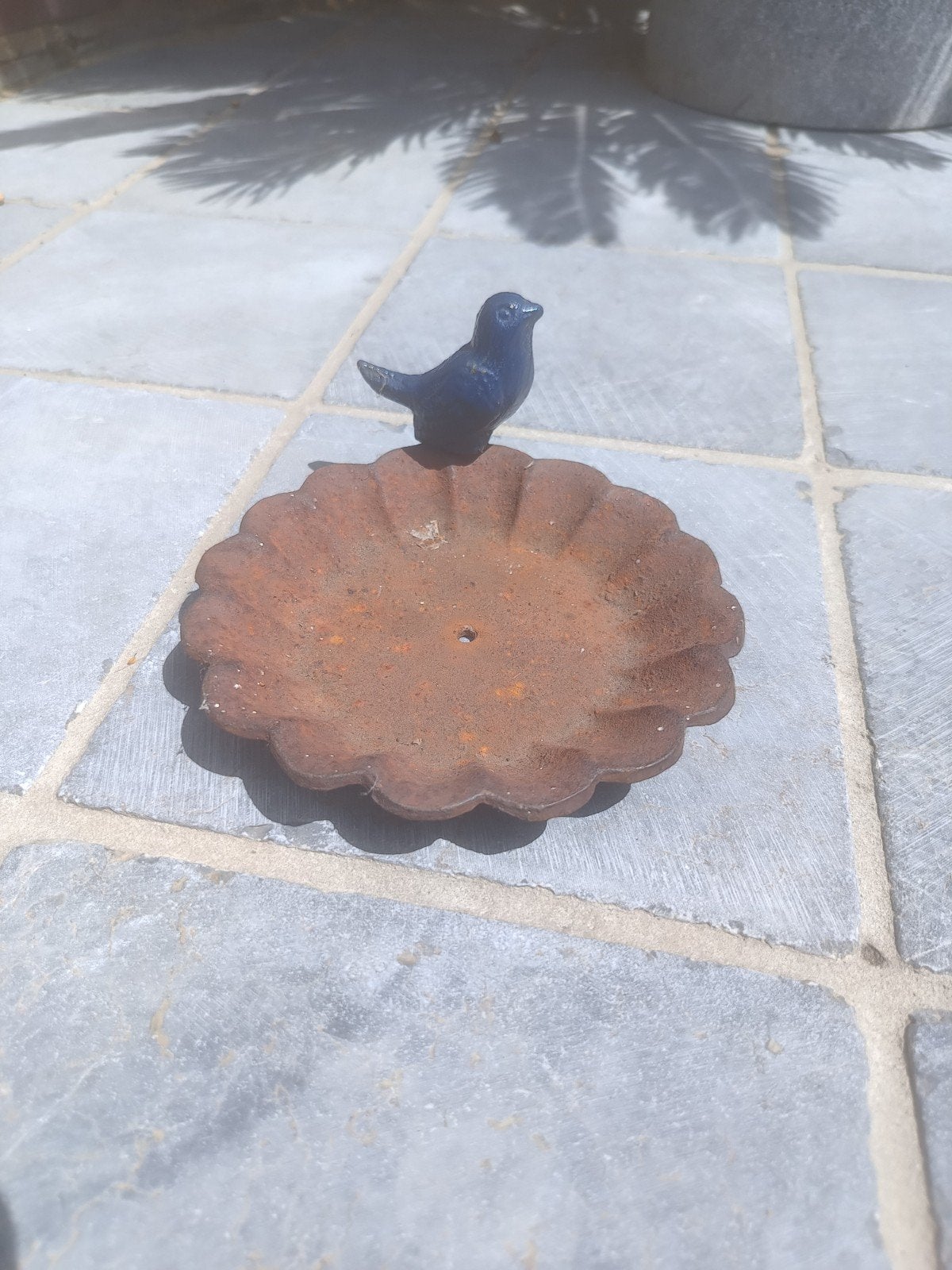 Gietijzeren vogel voeder bakje / diameter: 16 cm, Ophalen