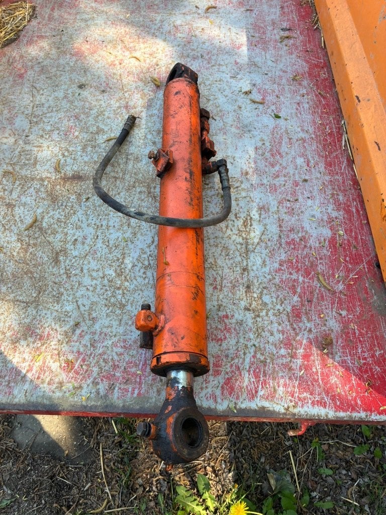 Hitachi ex 35 hefcilinder, Zakelijke goederen, Ophalen