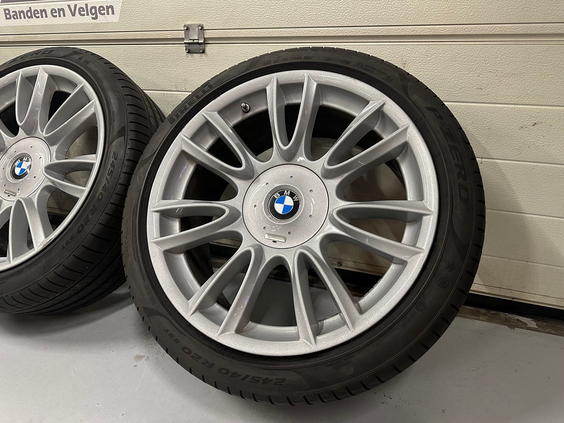 20inch Originele BMW Style 152 Individual Breedset Velgen! U, Autos : Pièces & Accessoires, Pneus et Jantes, 245 mm, Véhicule de tourisme