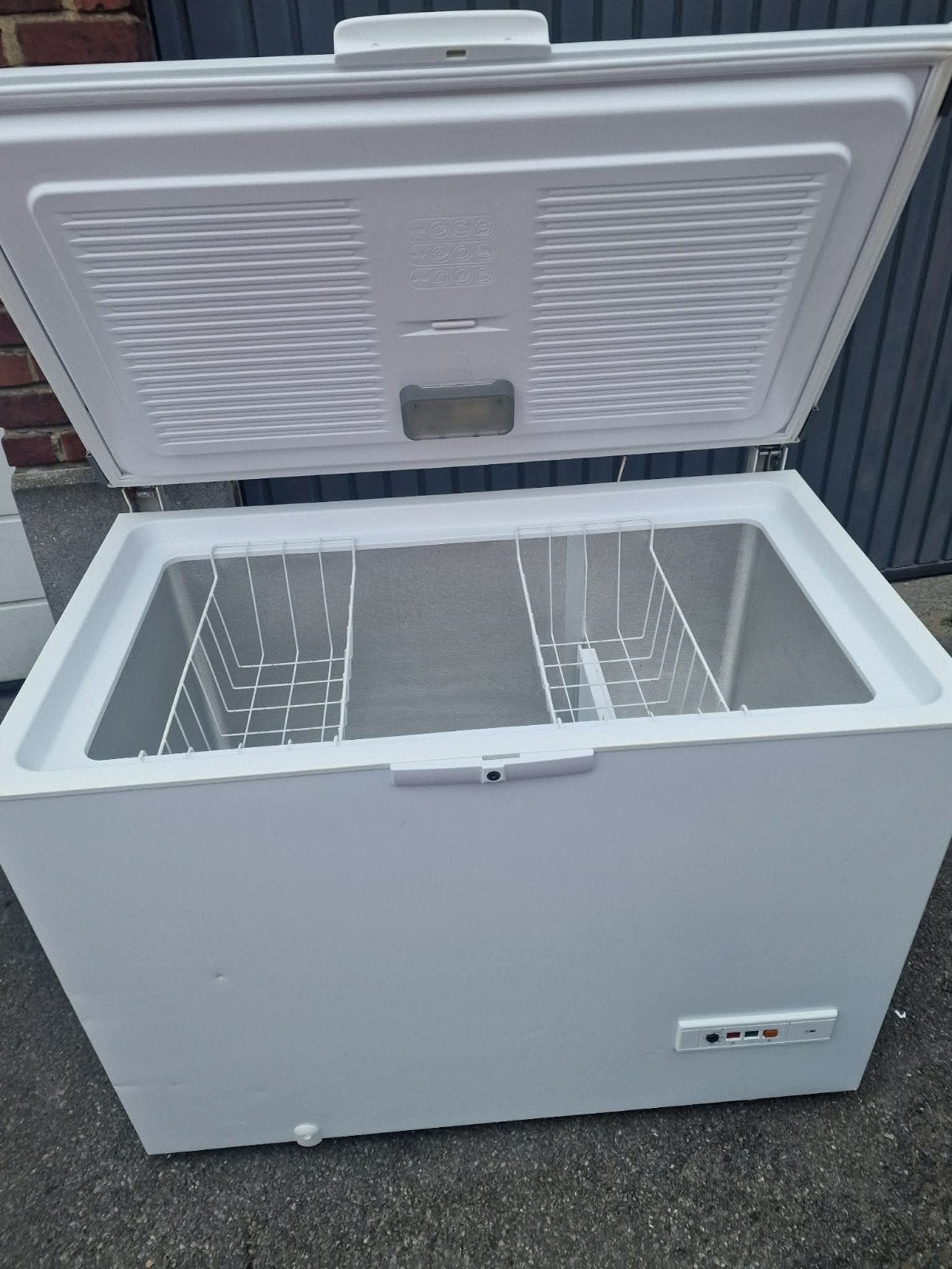 congélateur bahut whirpool 320litre A++ fonctionne tres bien, Gebruikt, Minder dan 85 cm, Tussenbouw, Energieklasse A of zuiniger