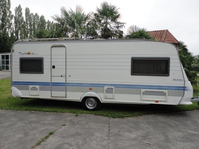 Hobby 560 ULA Exclusive bj.2000, Rondzit, Hobby, Particulier, Tot en met 4