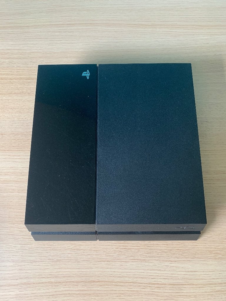 Sony Playstation 4 500 Go + 2 manettes + 12 jeux, 500 GB, Enlèvement, Utilisé, Avec 2 manettes