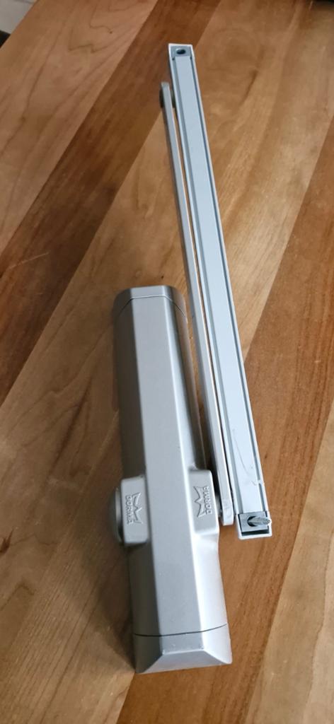 Deurdranger, Doe-het-zelf en Bouw, Ophalen