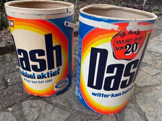 2 originele waspoeder tonnen DASH (70's vintage), Antiek en Kunst, Ophalen of Verzenden