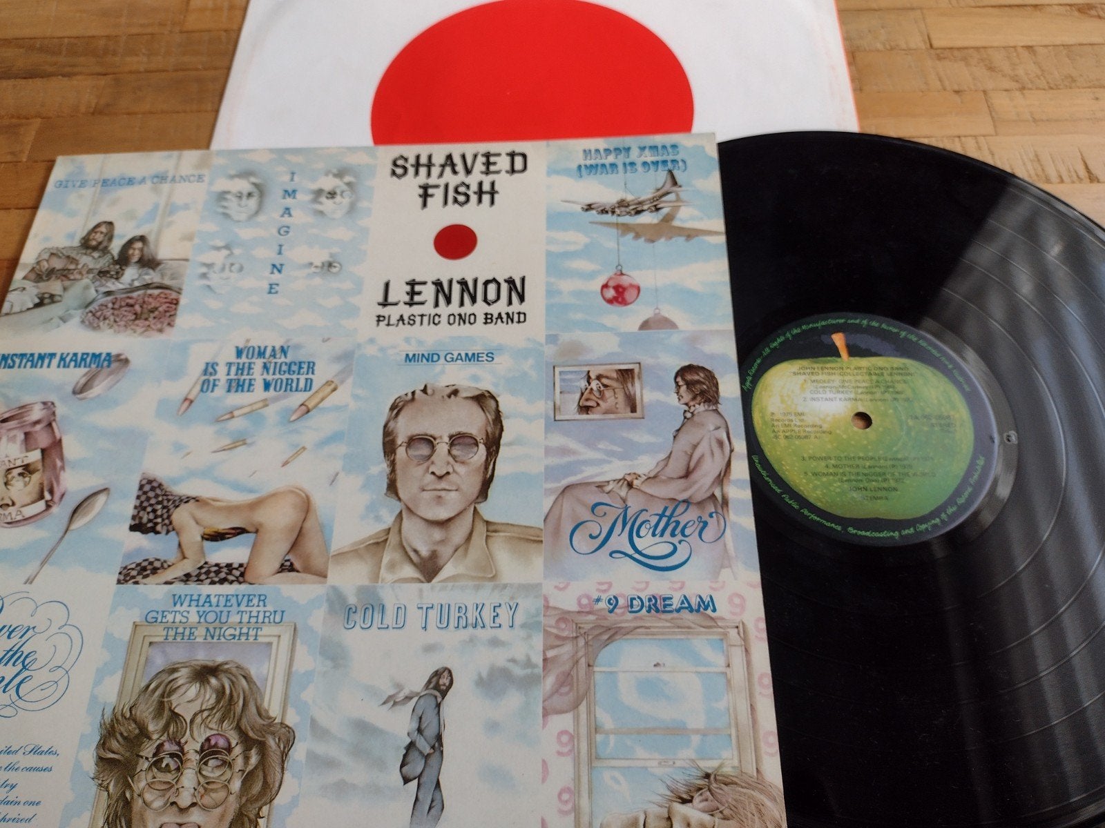LP: JOHN LENNON: SHAVED FISH (APPLE RECORDS 1975) Imagine, CD & DVD, Vinyles | Rock, Utilisé, Pop rock, LP, Housse de protection extérieure