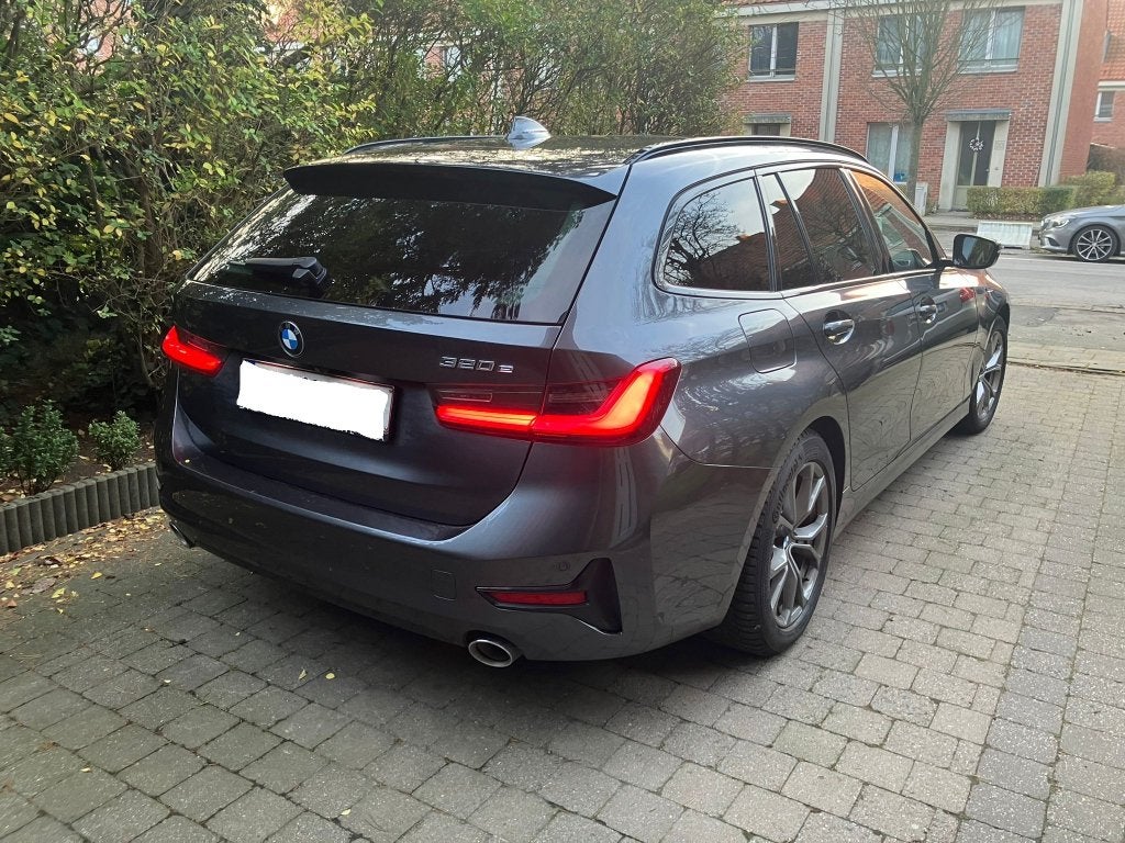 BMW 320e Break Touring Hybride Sport (Ex-Leasewagen), Auto's, Automaat, Leder, Bedrijf, 5 deurs