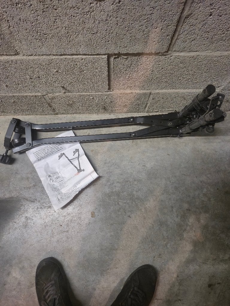 Fietsendrager voor op de auto, Ophalen, Zo goed als nieuw, Brede banden, 1 fiets
