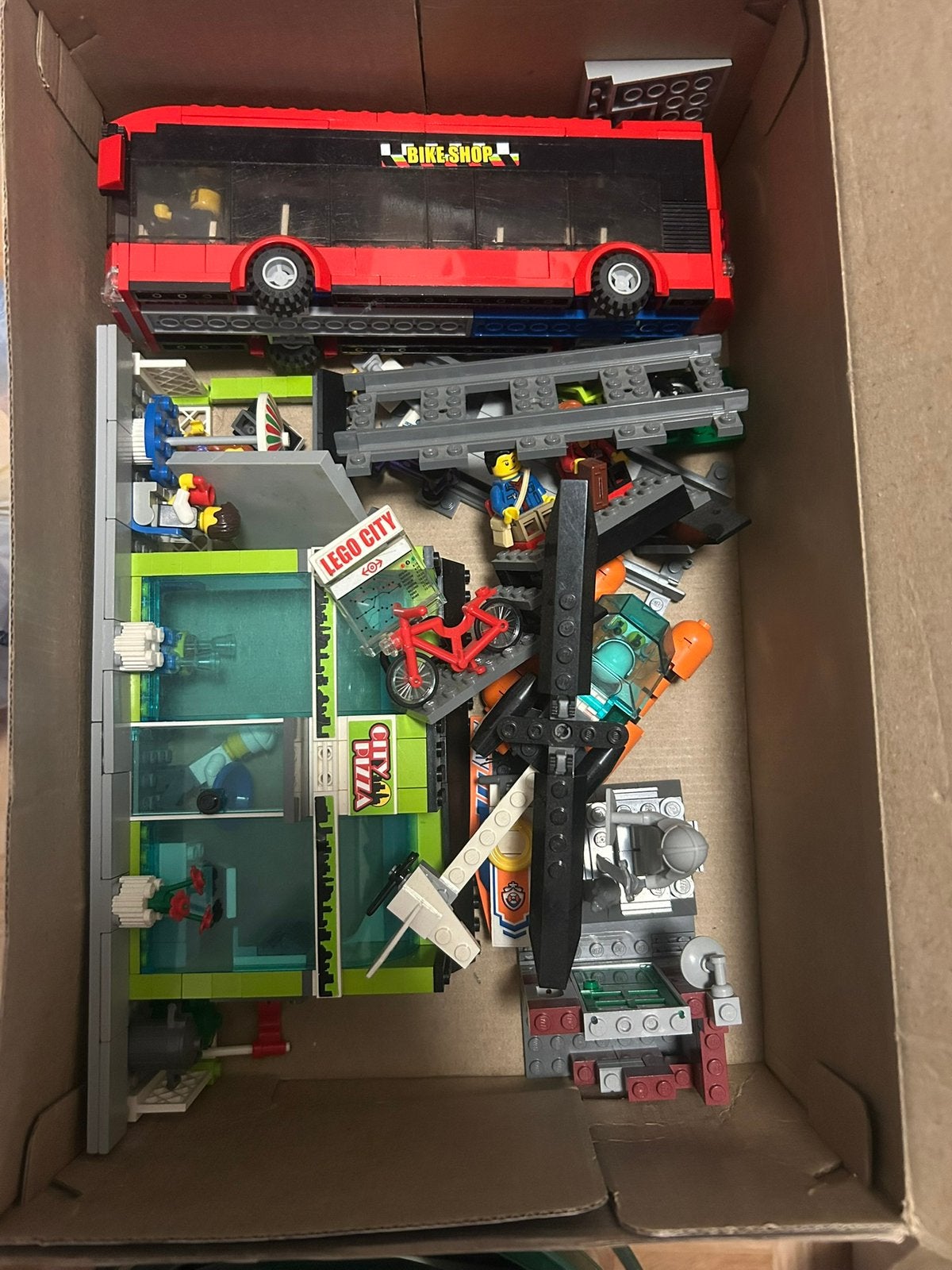 Lego city colectie met extra blokjes, Kinderen en Baby's, Ophalen, Lego, Overige typen, Inclusief instructies