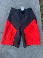 Short vélo décathlon taille 10ans, Enlèvement, Comme neuf, Vêtements