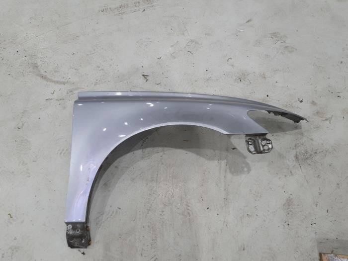Aile avant droite d'un Volvo V50 (47700), -, 3 mois de garantie, -, -