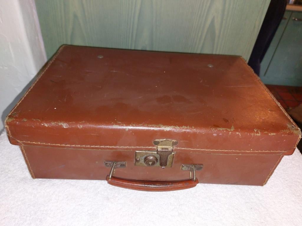 oud lederen valiesje, begin 1900, Antiquités & Art, Curiosités & Brocante, Enlèvement ou Envoi