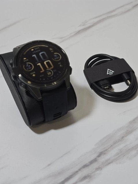 Garmin Fenix 8 - Multisport Smartwatch 43mm, Zwart, Garmin, Ophalen of Verzenden, Zo goed als nieuw