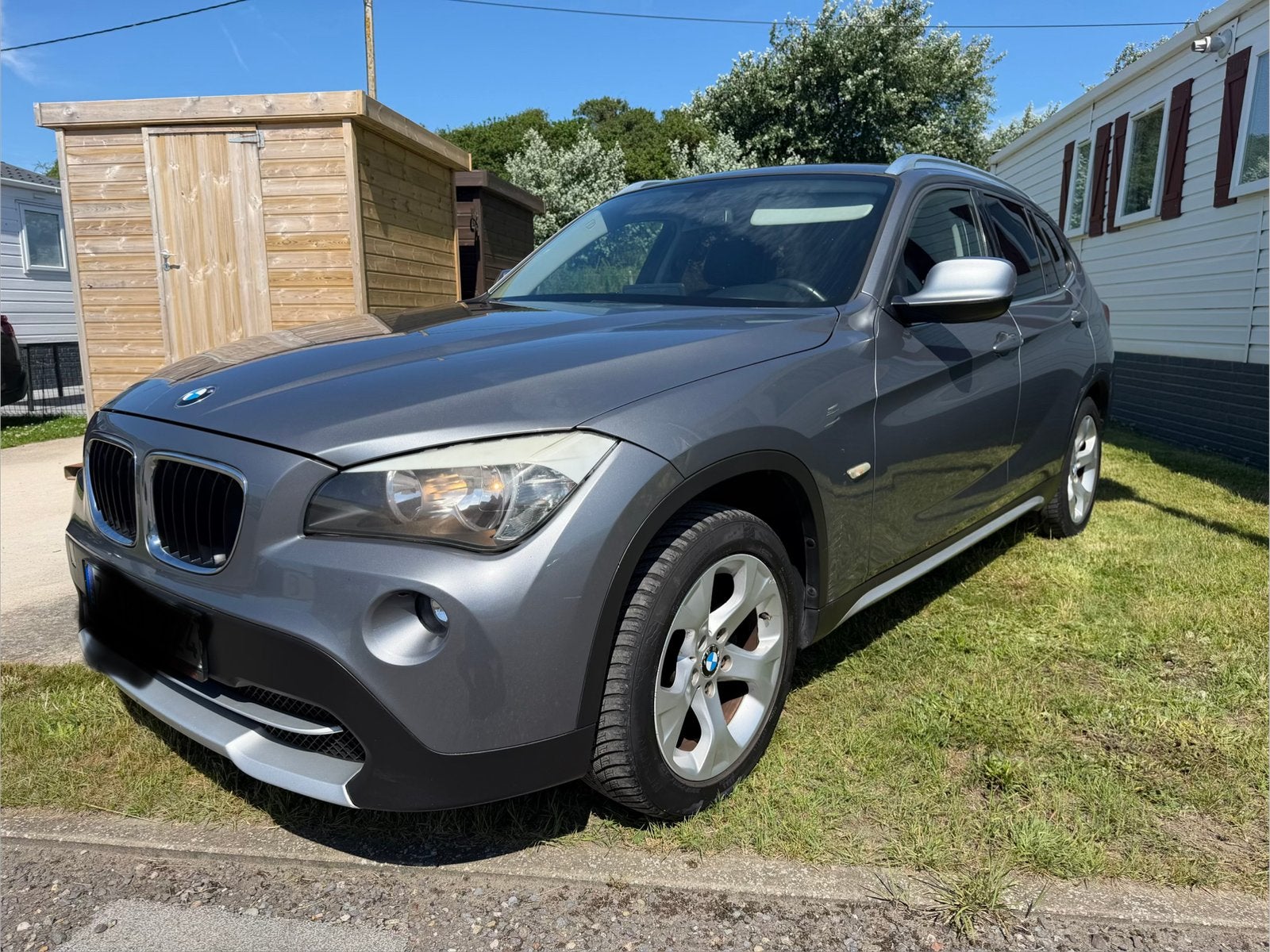 Bmw x1 2.0 benz, Autos, BMW, X1, Boîte manuelle, Noir, 5 portes