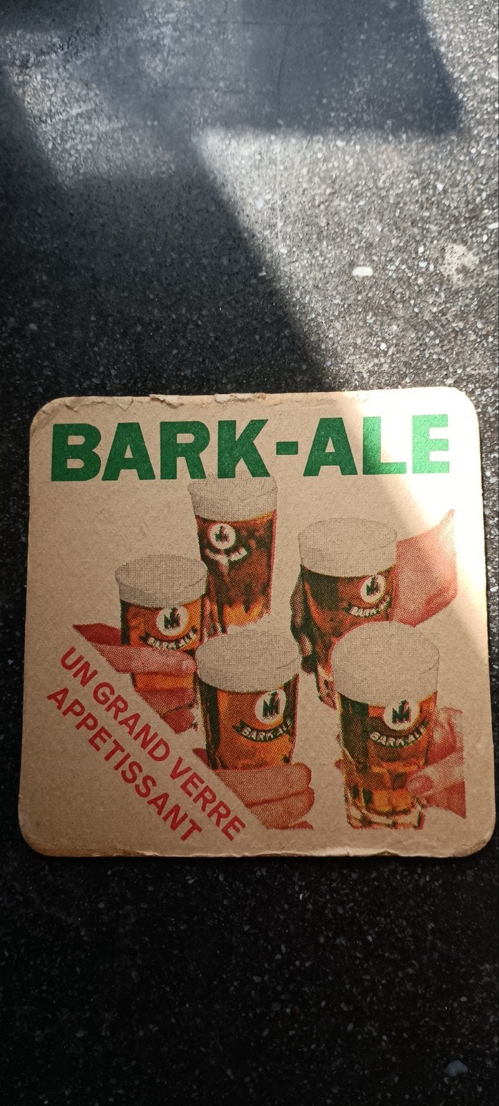 Oud bierviltje bark ale, Verzamelen, Biermerken, Ophalen of Verzenden