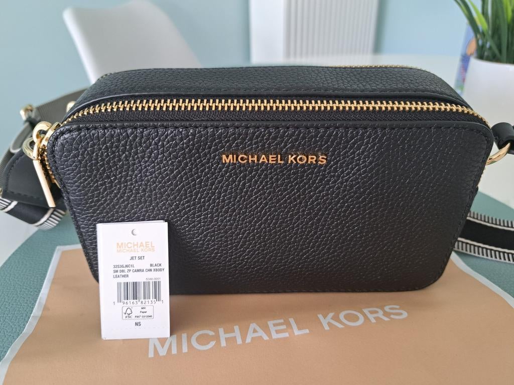 Michael kors handtas /crossbody, Handtassen en Accessoires, Tassen | Damestassen, Ophalen of Verzenden
