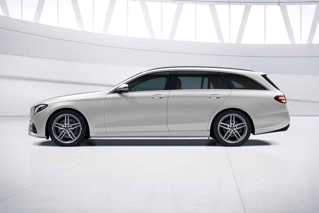 Mercedes-Benz E-Klasse 200 D Break AMG Line | Panoramisch Da, Automaat, Gebruikt, 4 cilinders, Wit