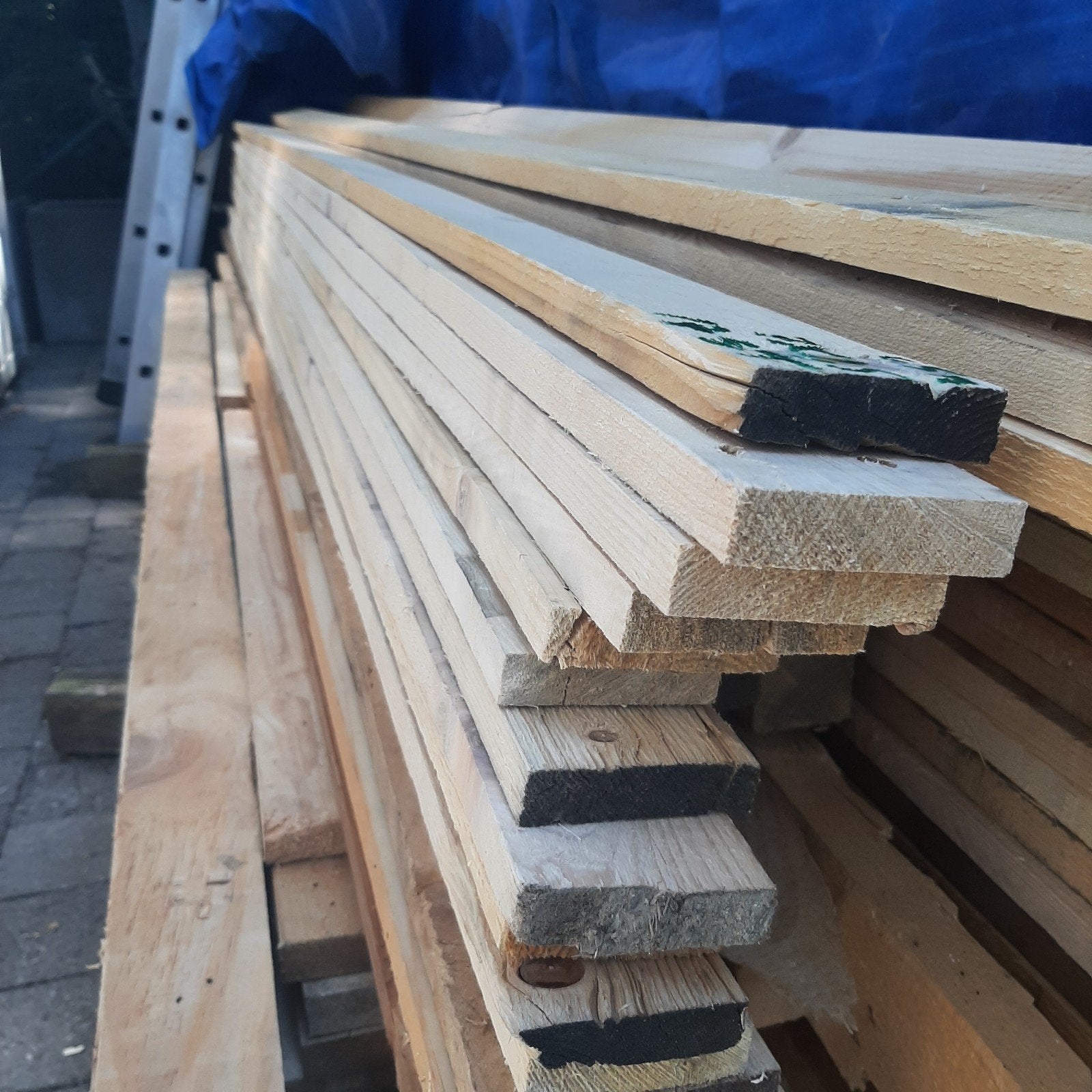 Houten planken van ongeveer 2,75cm lang, Doe-het-zelf en Bouw, Hout en Planken, Ophalen