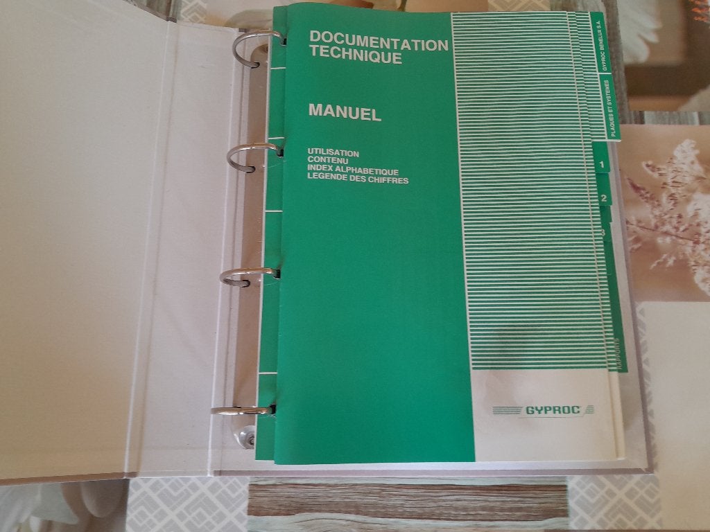 Catalogue (accessoires +montage) pour gyproc 8€, Boeken, Catalogussen en Folders, Ophalen, Nieuw, Catalogus