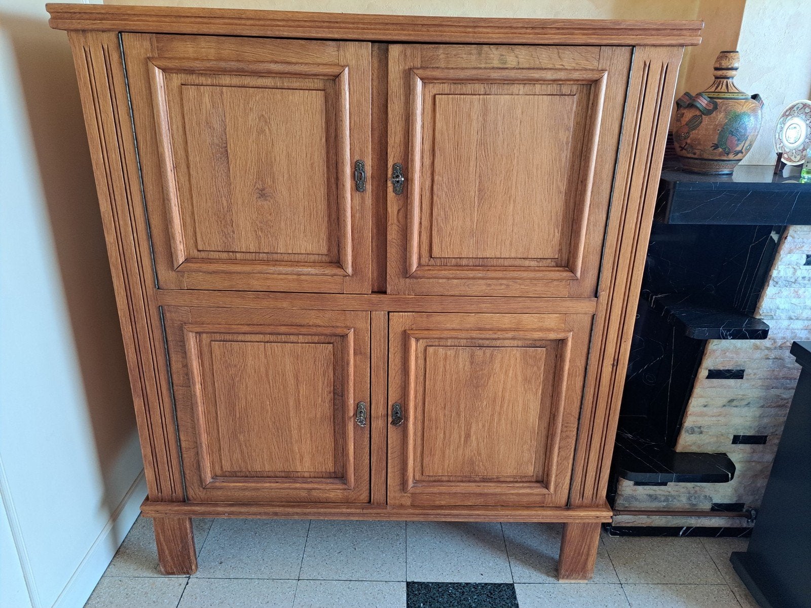 stevige kast ,mooie staat, Ophalen