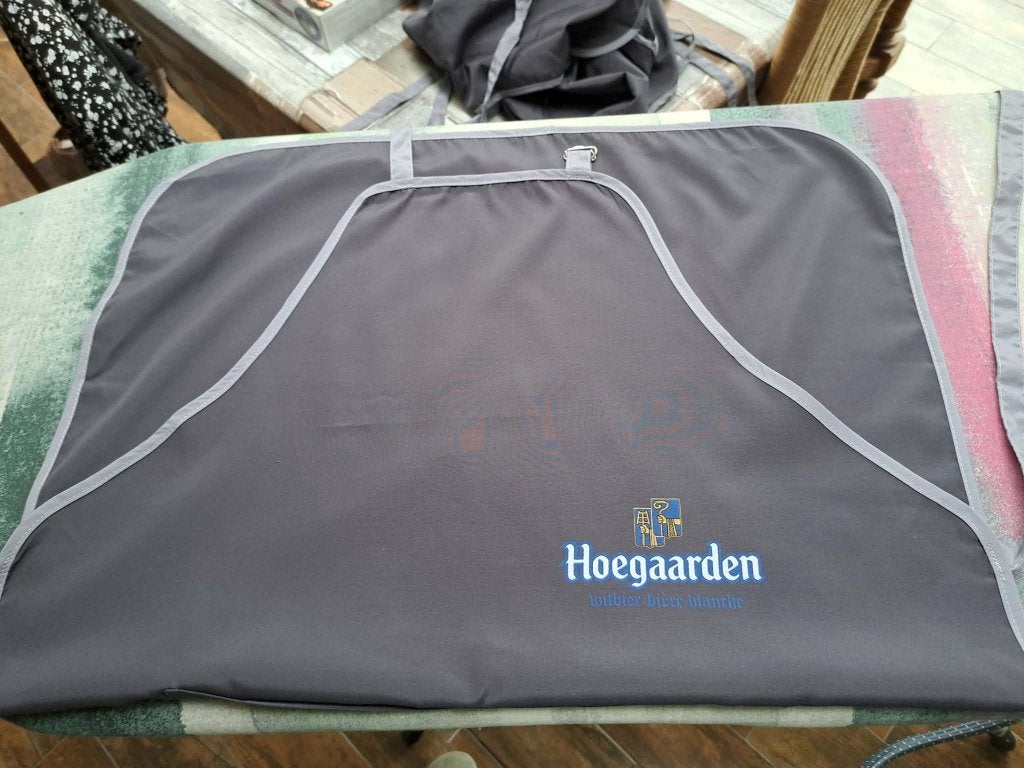 biermerken - grijze schort "Hoegaarden", Ophalen of Verzenden, Nieuw, Gebruiksvoorwerp