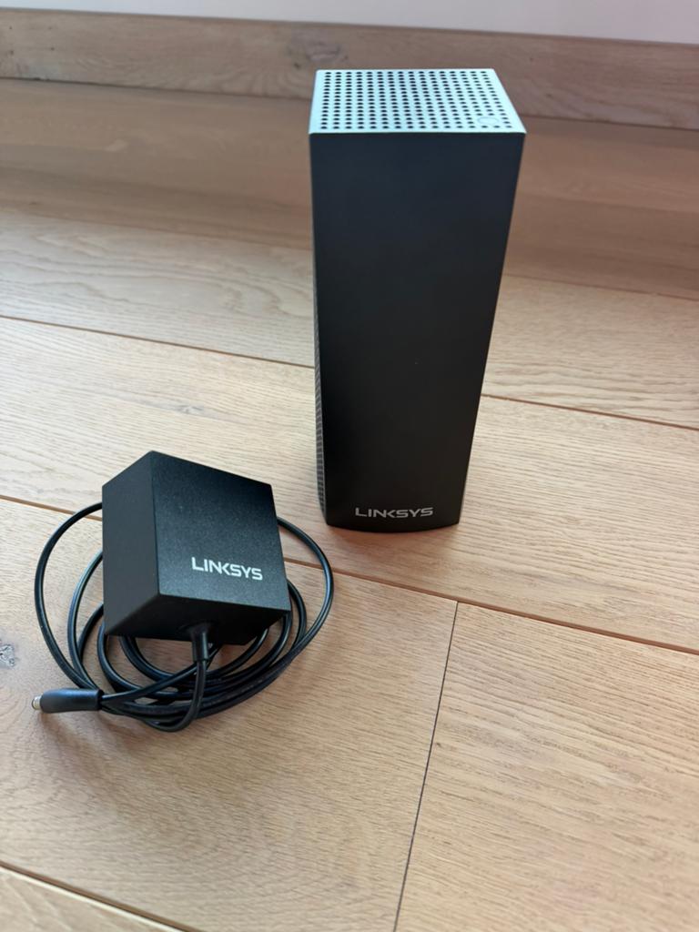 Linksys Velop AC6600 black edition, Computers en Software, WiFi-versterkers, Ophalen, Zo goed als nieuw