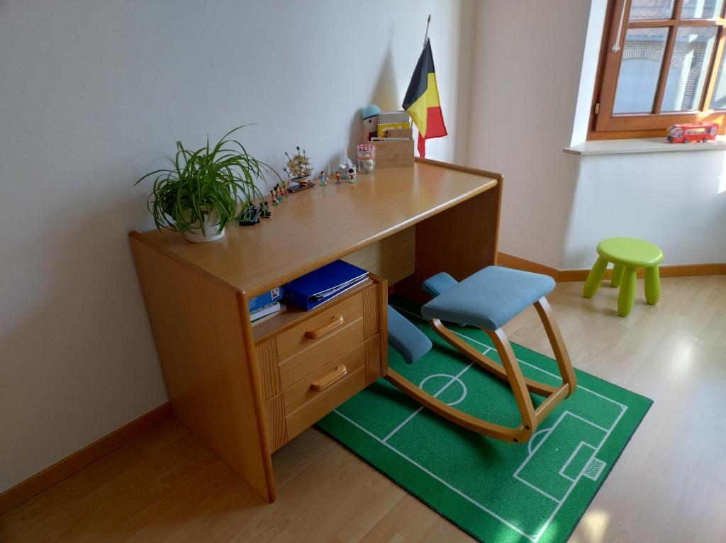 Mooi bureau met 2 lades, Huis en Inrichting, Bureaus, Ophalen, Gebruikt, 120 cm, Hout