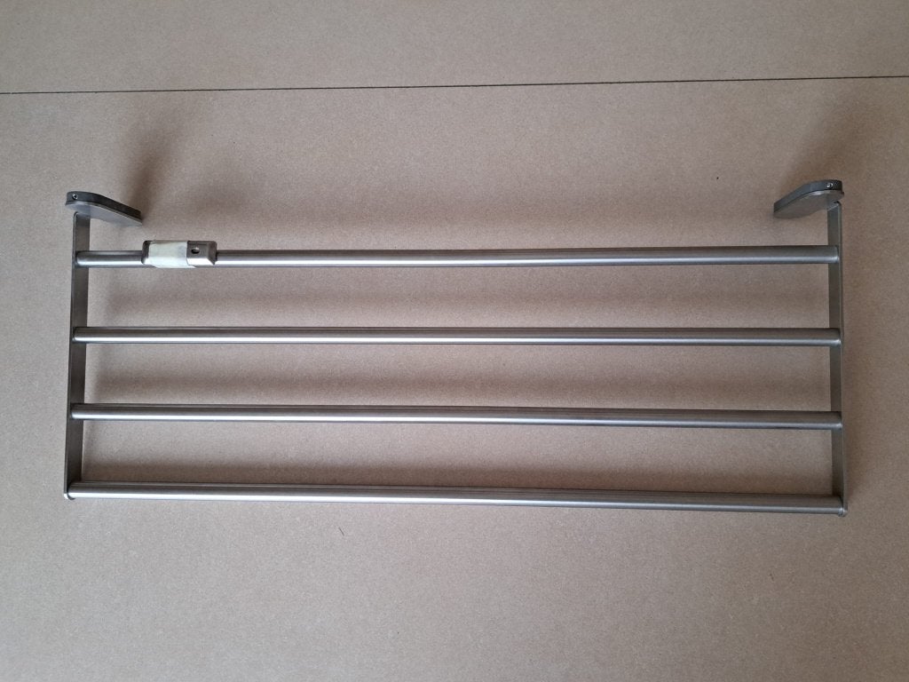IKEA Étagère murale ou porte-serviettes 67X27cm, Maison & Meubles, Salle de bain | Meubles de Salle de bain, 25 à 50 cm, Enlèvement