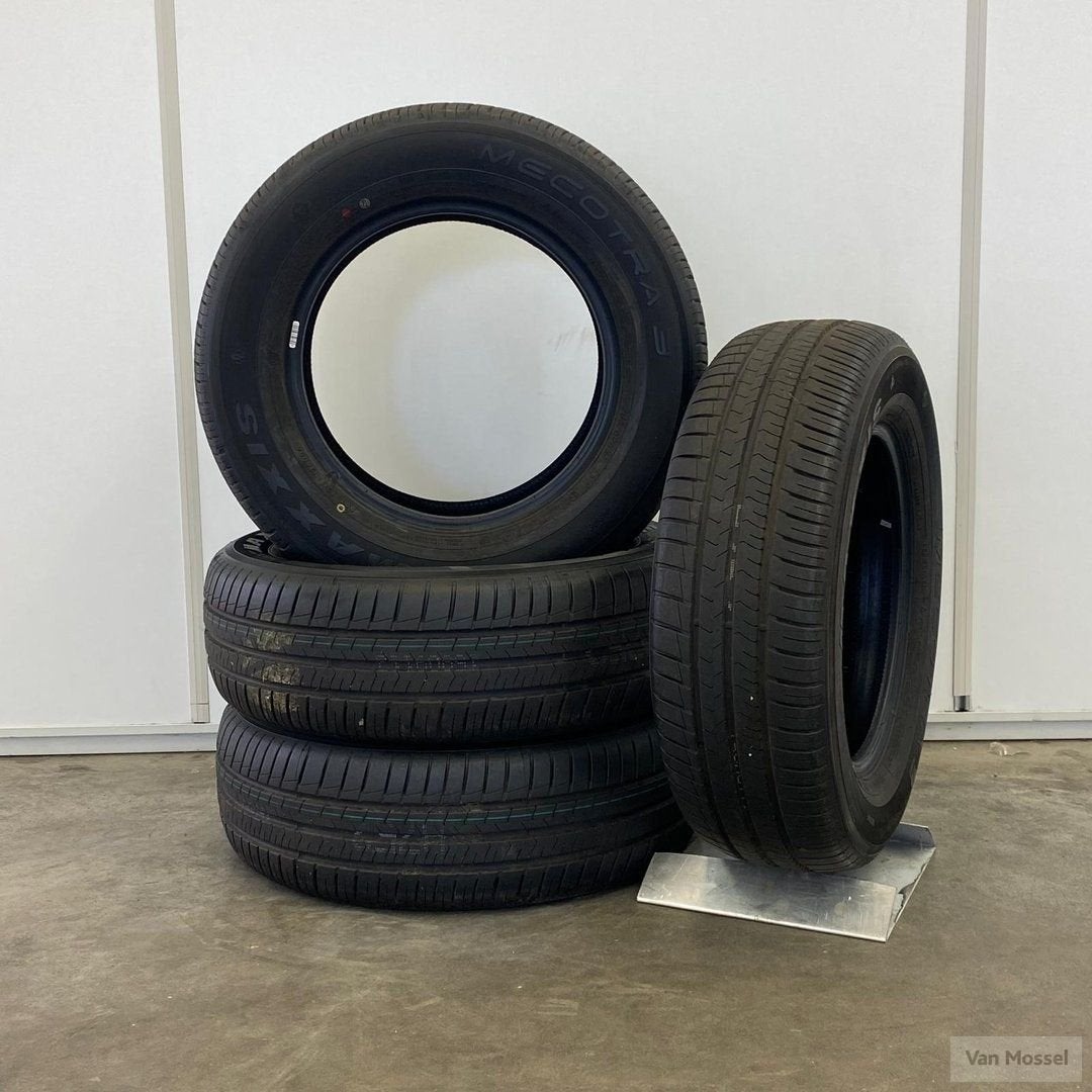 Maxxis Mecotra 3 205/65/R15 99H, 15 pouces, Véhicule de tourisme, Pneus été, -