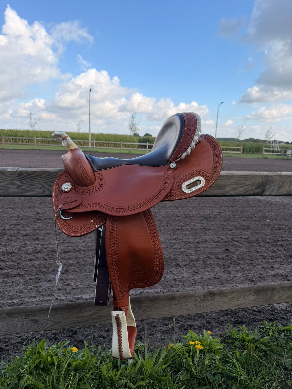 Nieuw Pool’s barrelrace zadel, Enlèvement, Comme neuf