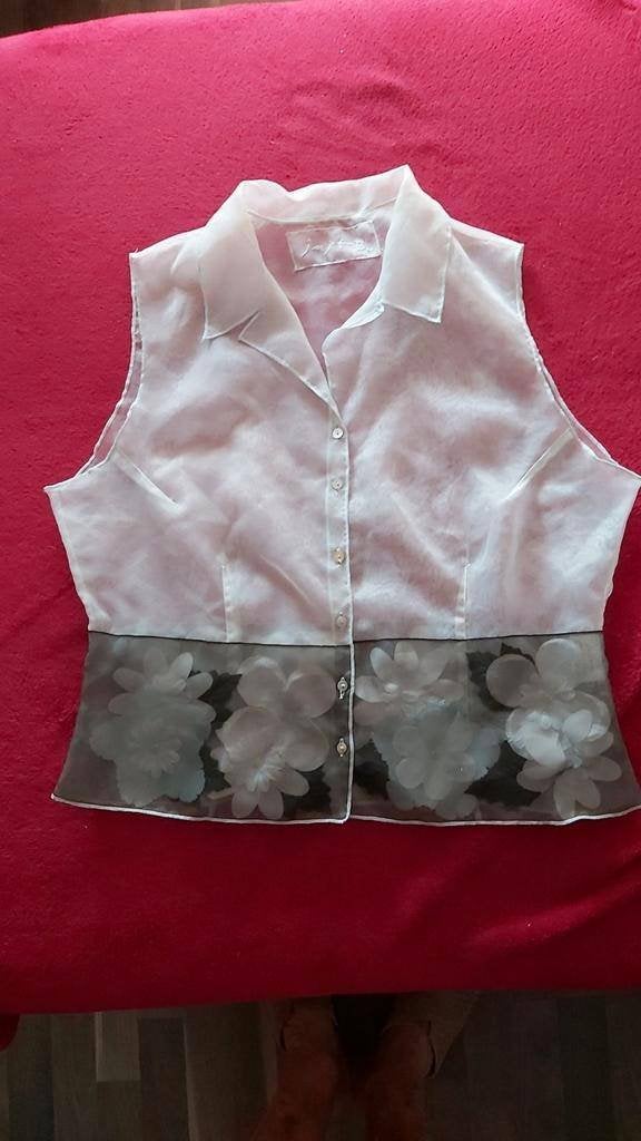 Just B. feestelijke blouse , 40-42, doorschijnend, Kleding | Dames, Blouses en Tunieken, Ophalen of Verzenden, Zo goed als nieuw