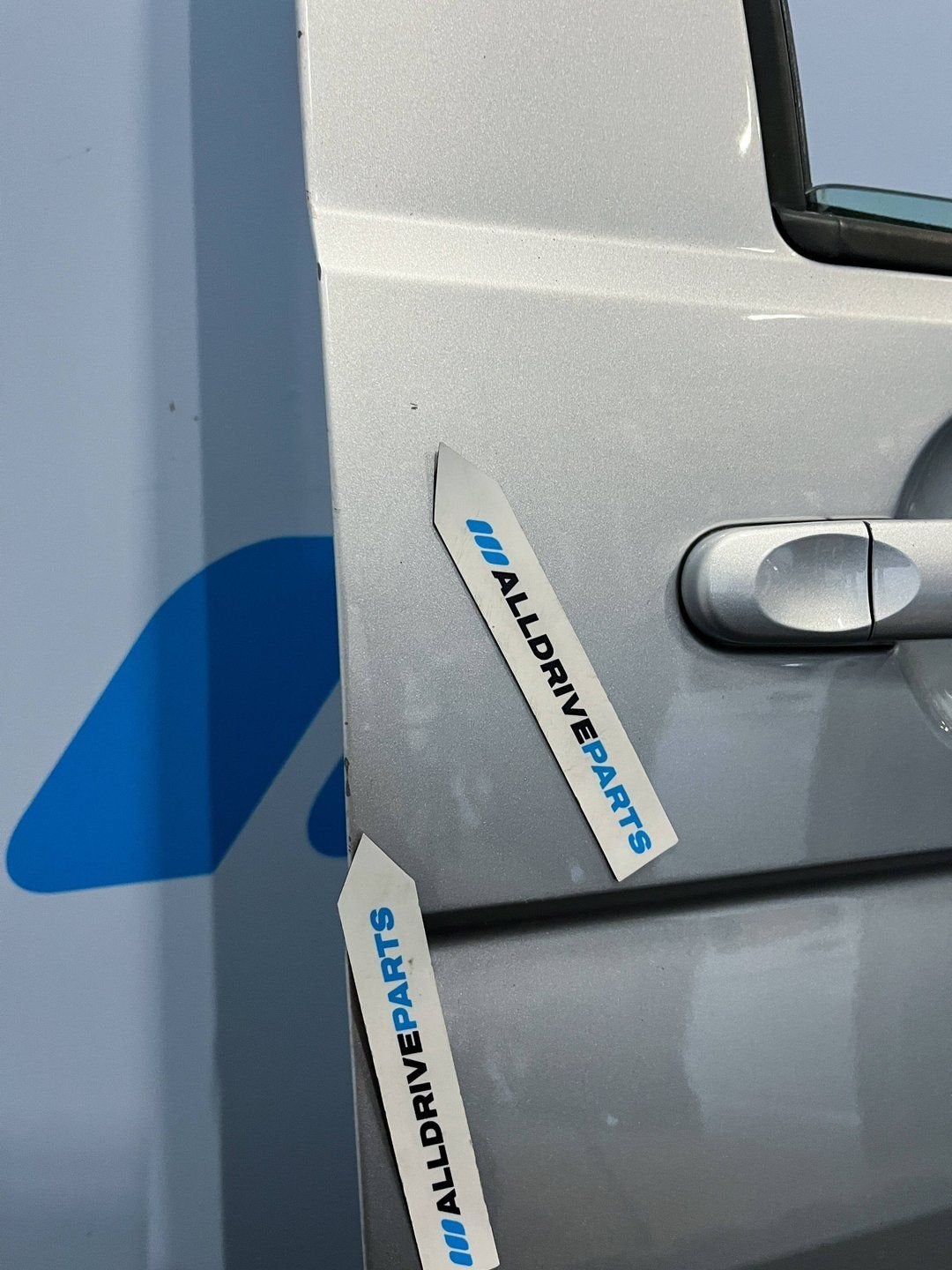 Voorportier rechts Volkswagen T6 Zilvergrijs LA7W 7LA831056, Gebruikt, -, Deur, -