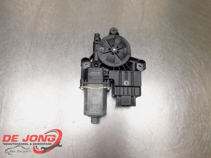 Moteur de vitre portière d'un Volkswagen Polo, Autos : Pièces & Accessoires, Volkswagen, -, 3 mois de garantie, Utilisé