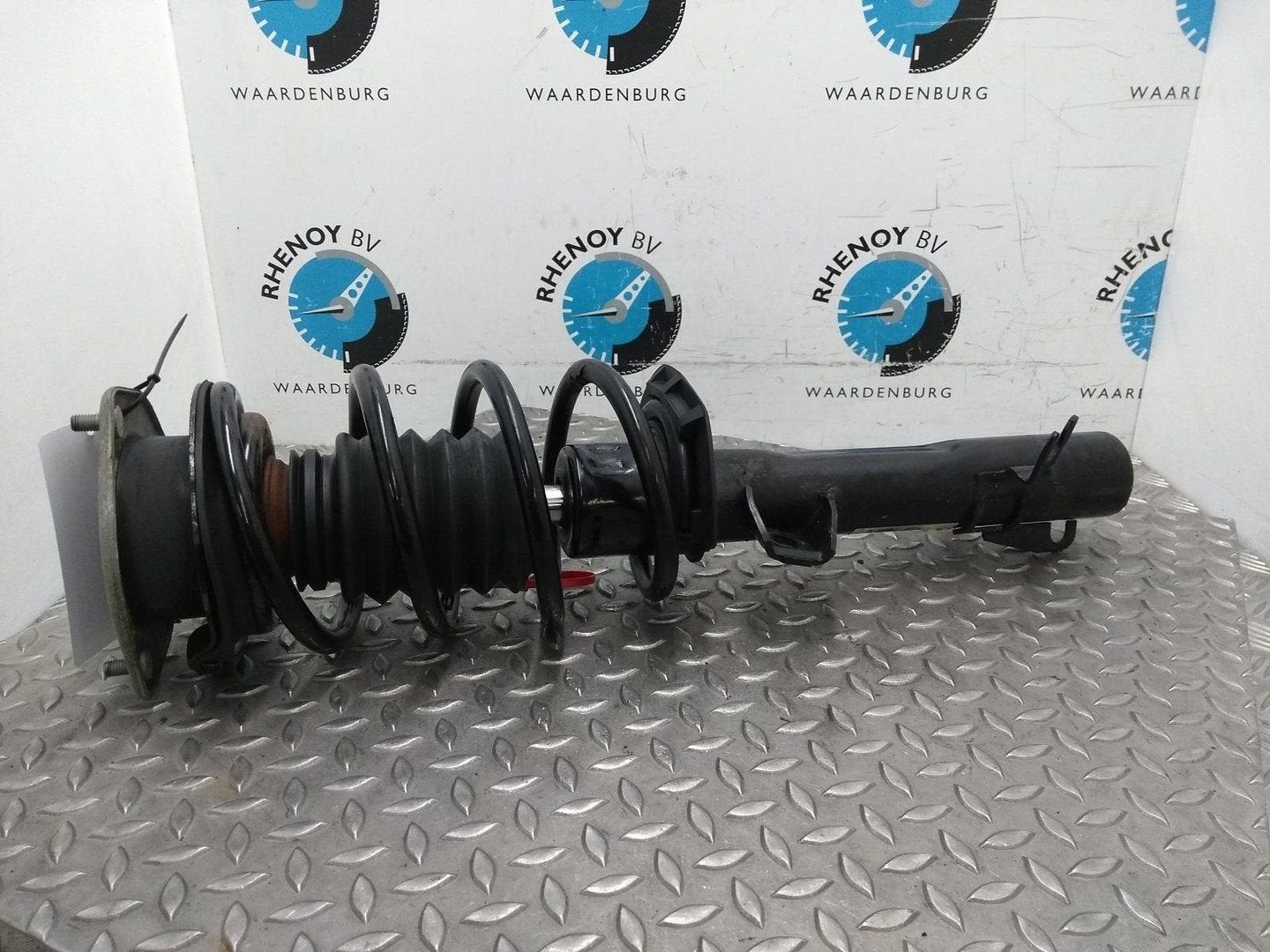 MINI (BMW) COUNTRYMAN R60 1.6 Cooper Chili  VEERPOOT / SCHOK, Enlèvement ou Envoi, Utilisé, Stiba membre