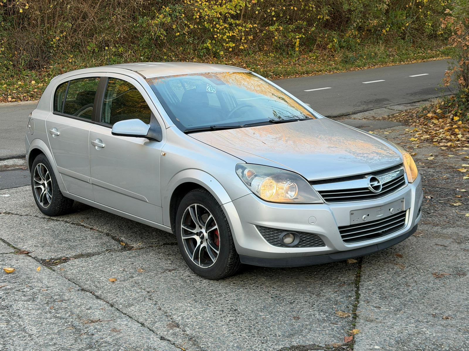 Opel Astra H 1.6 essence 2007 prête à immatriculer, Autos, Bluetooth, Argent ou Gris, Achat, Entreprise