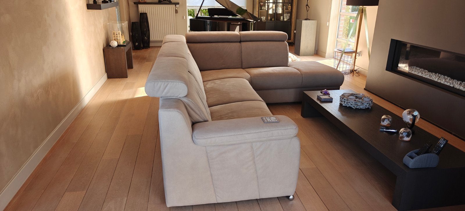 Hoeksalon met 2 elektrische relaxen, Ophalen, Zo goed als nieuw, Overige materialen, Modern landelijk