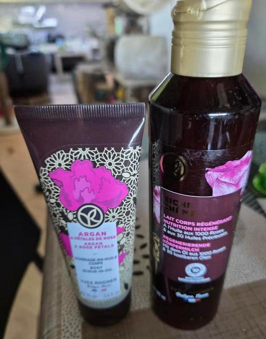NEUF: gommage argan/lait corps Yves Rocher, Enlèvement ou Envoi, Neuf, Body lotion, Crème ou Huile