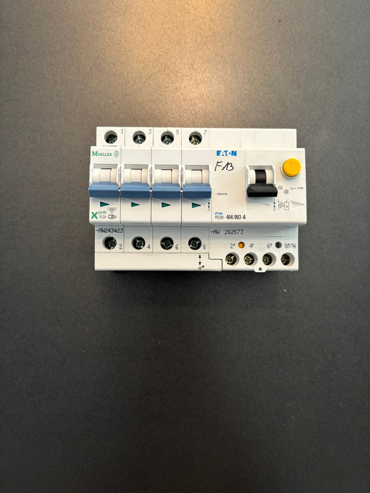 DifrentieelAutomaat40A/30mA      3Stuks, Hobby en Vrije tijd, Ophalen of Verzenden, Gebruikt